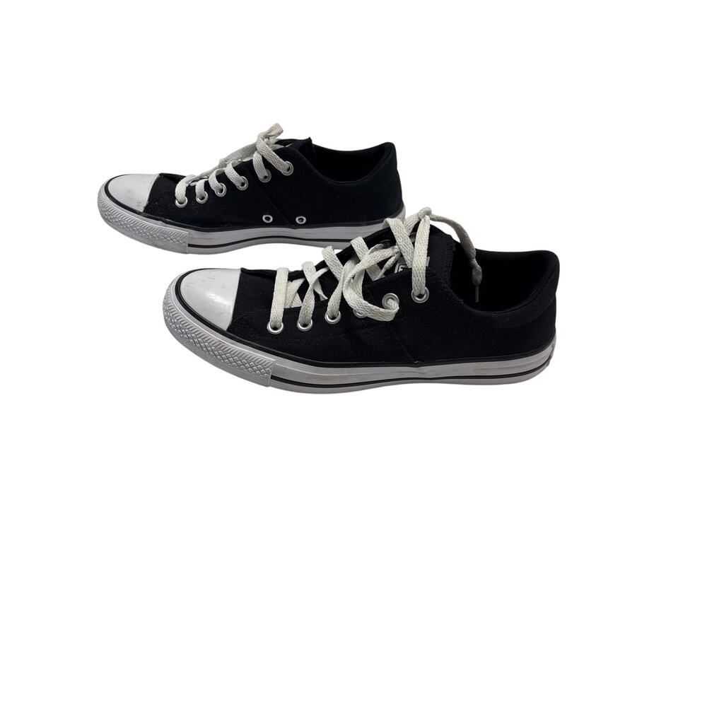 Converse Chuck Taylor All Star Women’s 9.5 Black Low Top Canvas Sneakers